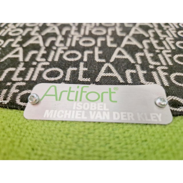 Modern Sculptural Isobel Sofa by Michiel van der Kley for Artifort, 2000s For Sale - Image 16 of 18