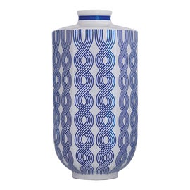 Example of Port 68 Vases