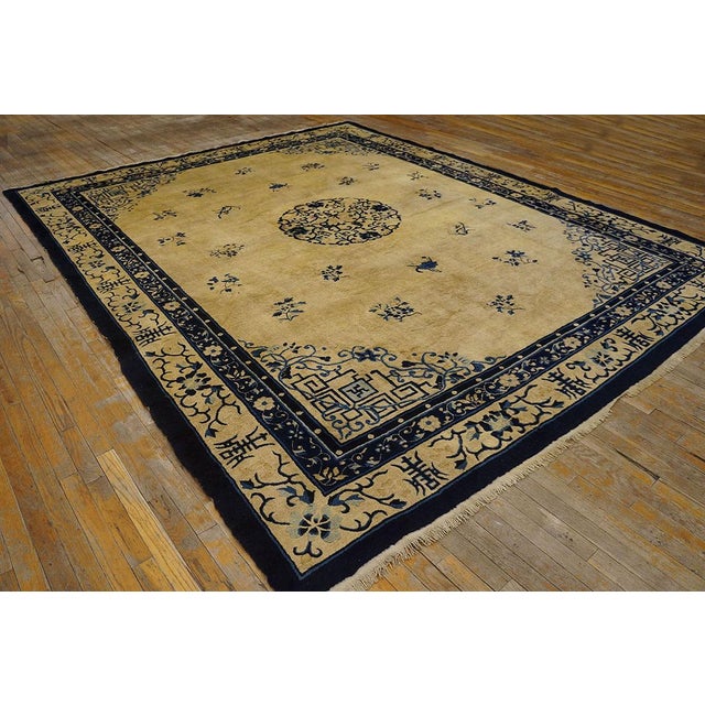 Chinese 1920s Beige Cream Polka Dot Medallion Antique Chinese Peking Knotted Wool Rug For Sale - Image 3 of 10