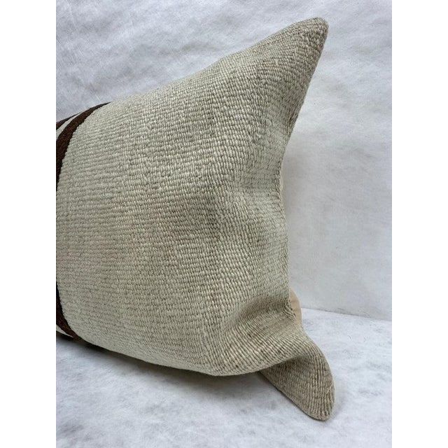 Contemporary Turkish Hemp Pillow Cushion Natural Beige Brown Pillow Cushion Cover 16" x 24" For Sale - Image 3 of 4