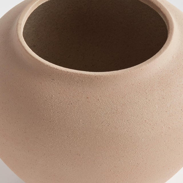 Steeped in modernity, this vase is a statement in bold simplicity. A , cold finish, is achieved when the piece is not...