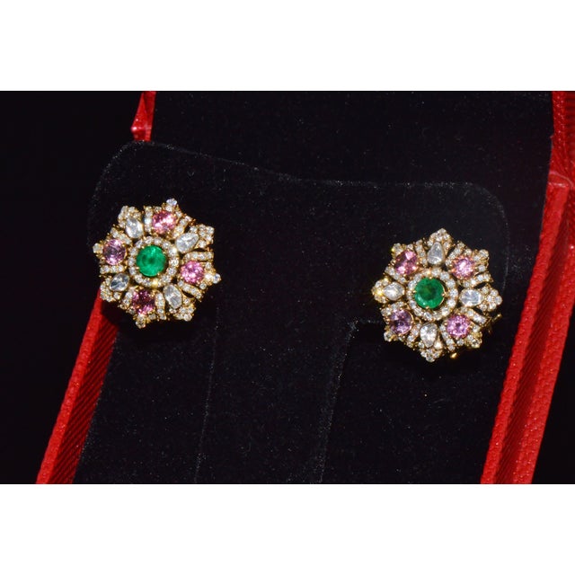 Late 20th Century Natural 4.89cts Diamond, Emerald & Pink Tourmaline 18k Gold Floral Earrings, Pair For Sale - Image 10 of 12