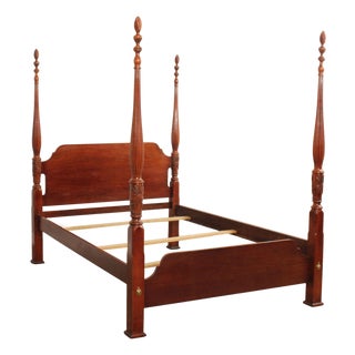Lexington Queen Size Carved Mahogany Poster Bed For Sale
