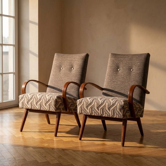 Bentwood Lounge Chairs by Jaroslav Šmídek, Czechoslovakia, 1950s, Set of 2 For Sale - Image 9 of 9