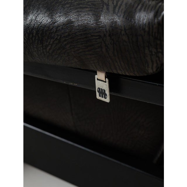 Vintage German Brutalist Lounge Sofa by Rolf Benz for Musterring, 1990s, Set of 2 For Sale - Image 10 of 12