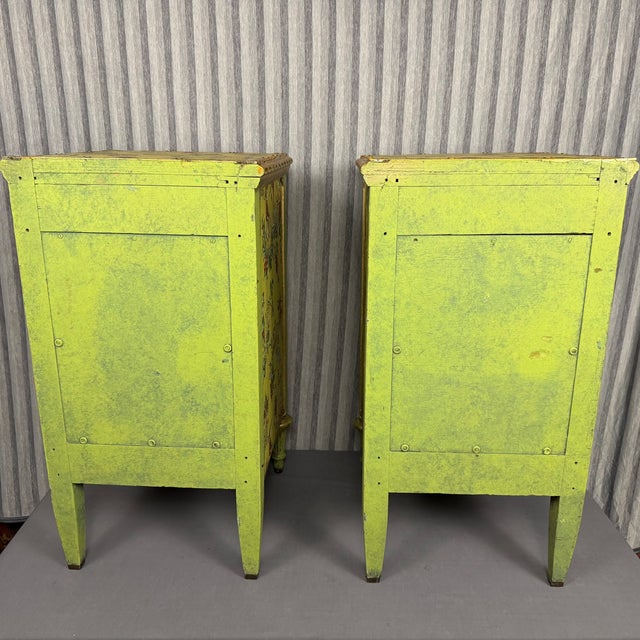 Early 20th Century Venetian Style Chartreuse Chinoiserie Cabinets / Nightstands - A Pair For Sale - Image 15 of 16