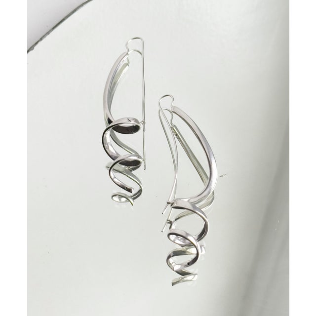 1970s Vintage Mid-Century Modern Pitti E Sisi Sterling Silver Threader Earrings, Arezzo Italy, A Pair For Sale - Image 5 of 12