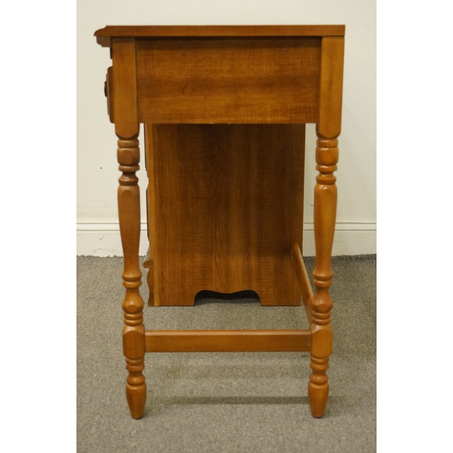 Bassett Furniture Virginia Colony Collection Maple 42" Student Writing