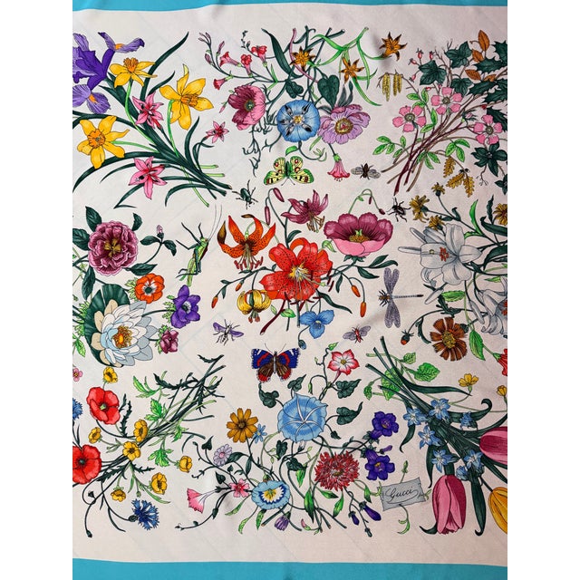 Boho Chic Gucci Flowers and Insects Silk Scarf 1990 For Sale - Image 3 of 7