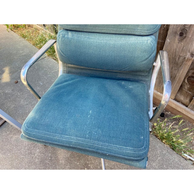 1970s Vintage Herman Miller Aluminum Soft Pad Eames Rolling Office