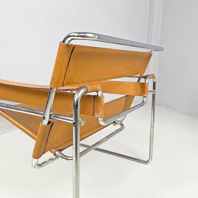 Set of Modern Wassily Light Brown Armchairs attributed to Marcel Breuer for Gavina, 1970s For Sale - Image 10 of 18