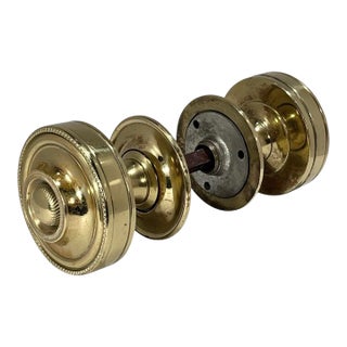 Early 1900s American Brass Door Knobs. A Pair For Sale