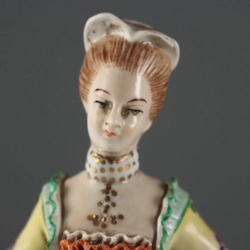 Antique 19th Century Figurines from Rudolstadt Porcelain, Germany, Set of 2 For Sale - Image 4 of 16