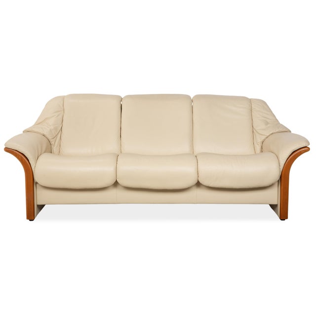 Oslo 3-Seater Sofa in Leather and Wood from Stressless For Sale - Image 13 of 13