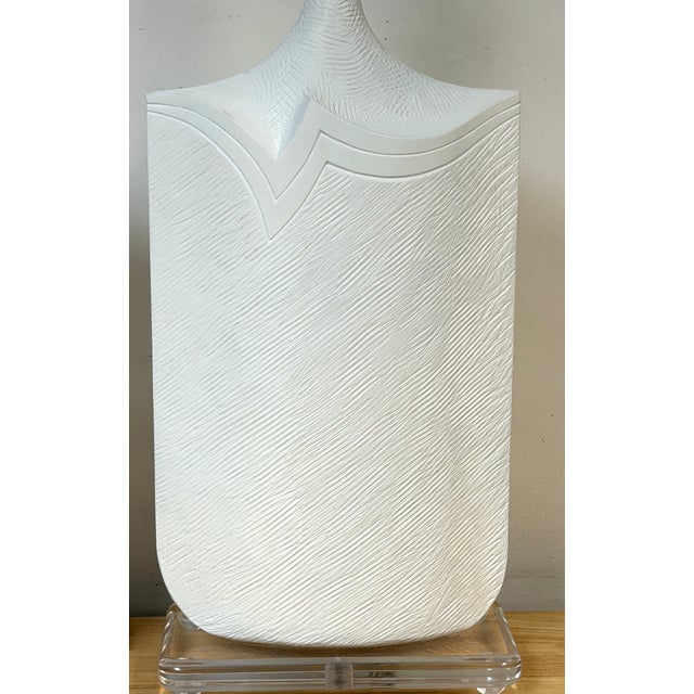 1986 Monumental Postmodern White Lacquered Plaster Lamps by Casual Lamps - a Pair For Sale - Image 4 of 15