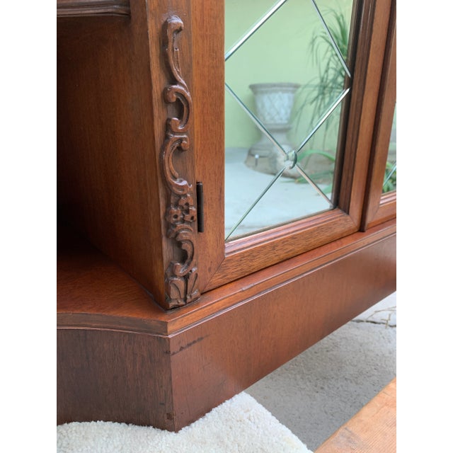 1940s 1940's Adam Style Neoclassical Mahogany Console Cabinet Dry Bar For Sale - Image 5 of 12