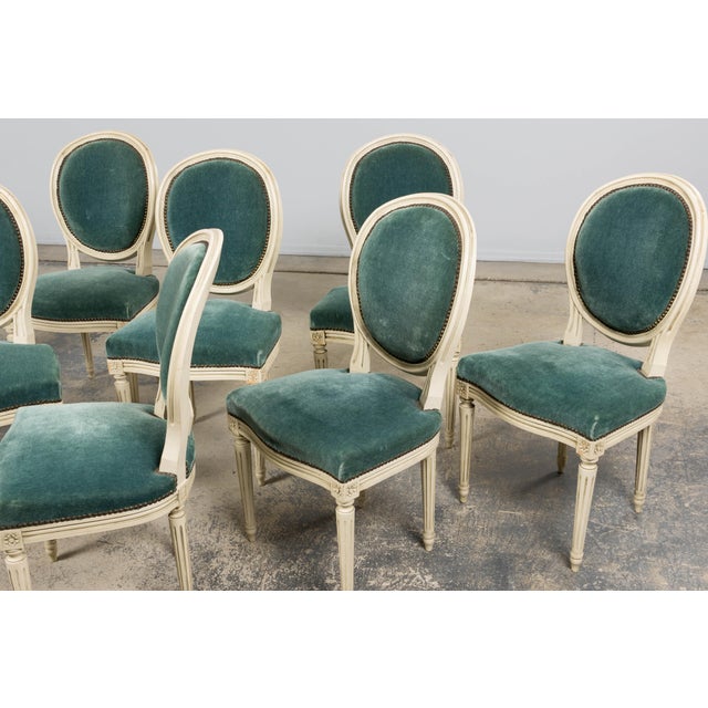 Early 20th Century Antique French Louis XVI Style Painted Dining Chairs in Teal Mohair - Set of 8 For Sale - Image 5 of 18