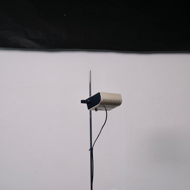 Minimalist Floor Lamp, 1960s For Sale - Image 10 of 15