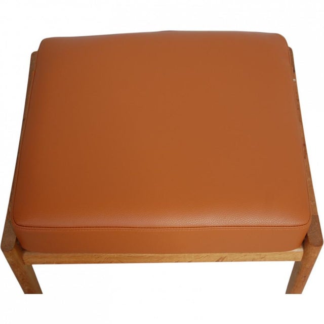 Black GE290 Ottoman in Oak by Anders Børgese, 1980s For Sale - Image 8 of 13