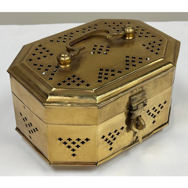 Mid 20th Century Large Vintage Brass Cricket Box* For Sale - Image 5 of 9