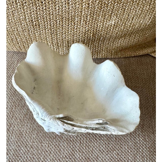 Vintage Realistic Ceramic Clam Shell Bowl – Sculptural Coastal Decor Dish For Sale - Image 4 of 10