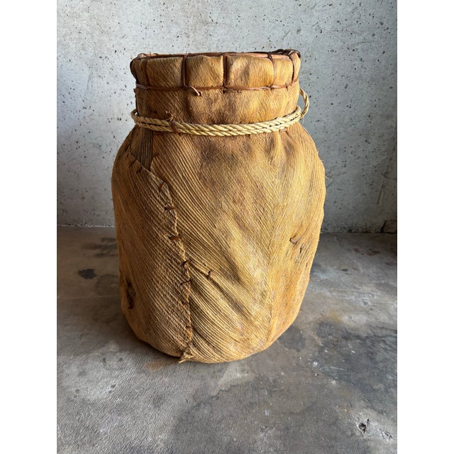 Large Vintage Primitive Folk Art Basket Planter Hand-Woven Palm Bark For Sale - Image 4 of 6
