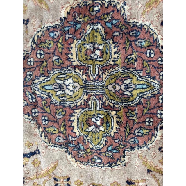 Vintage Pakistani Rug, 1970s For Sale - Image 6 of 18