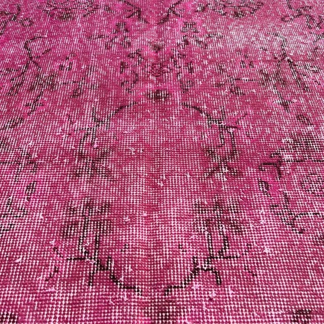 Pink Distressed Turkish Over-Dyed Pink Rug in Wool, 1970s For Sale - Image 8 of 11
