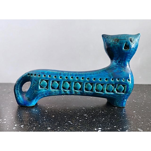 Rimini Blu Cat Figurine by Aldo Londi for Bitossi, 1960s, in Flawless conditions. Designed 1960 to 1969 This piece has an...