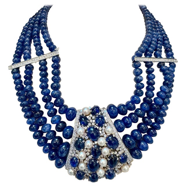700Ct Sapphire Bead Necklace with cabochon & Diamond Center & Diamond Spacer 18K For Sale - Image 15 of 18