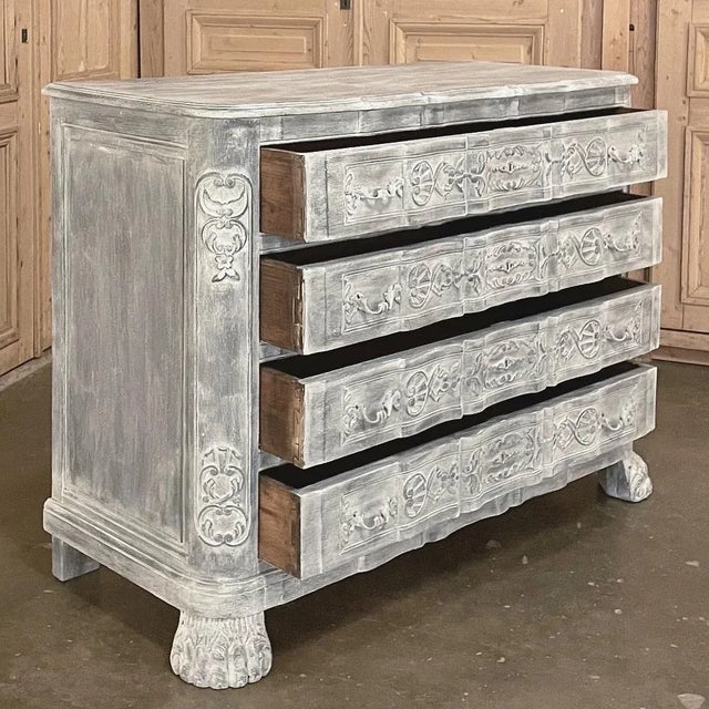 French 19th Century French Louis XIV Painted Commode For Sale - Image 3 of 13