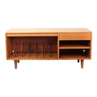 1960s Mid Century Modern Teak G Plan Media Record Vinyl Cabinet For Sale