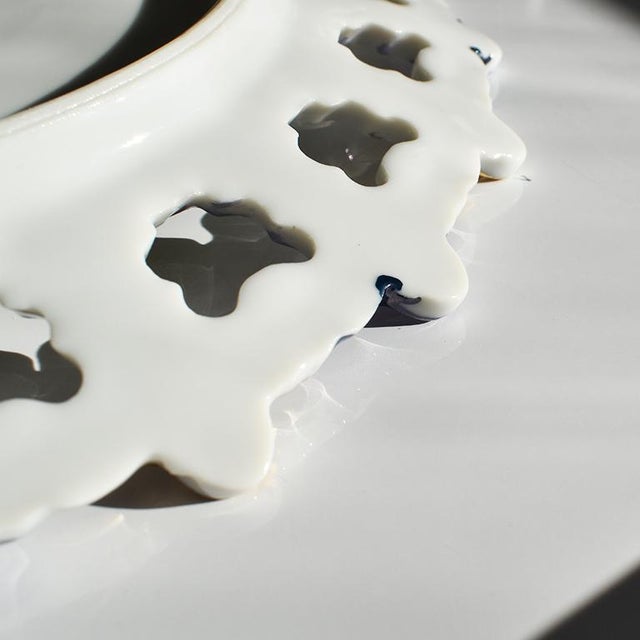 Green Round Ceramic Decorative Oregon Souvenir Tourist Plate For Sale - Image 8 of 10