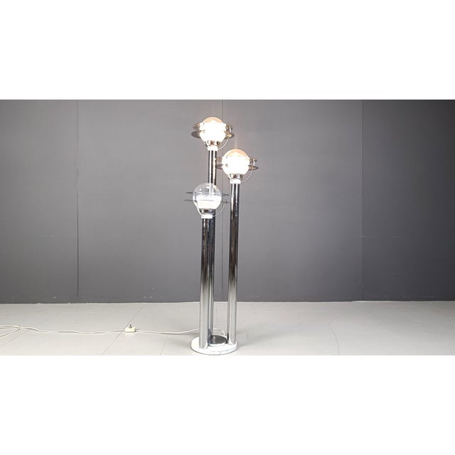 Gray Space Age Chromed and Glass Floor Lamp, 1970s For Sale - Image 8 of 10