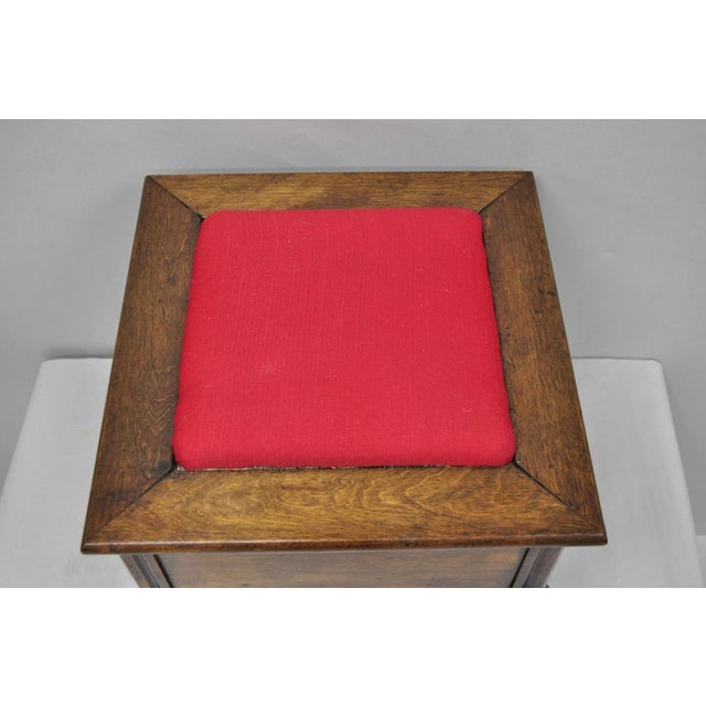 Early 20th Century Antique Flip Top Georgian Chippendale Style Mahogany Shoe Shine Box Footstool For Sale - Image 5 of 18