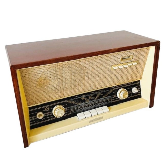 Philips Vintage Tube Radio in Teak from Philips, 1960s For Sale - Image 4 of 10