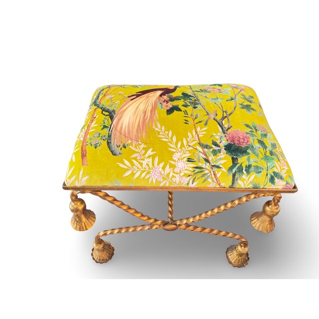 1950s Hollywood Regency Italian Gold Gilded Twisted Rope and Tassel Bench or Ottoman For Sale In New York - Image 6 of 6