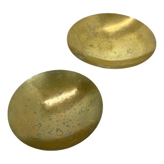 Bauhaus Brass Shell Plates from Hayno Focken, Germany, 1950s, Set of 2 For Sale