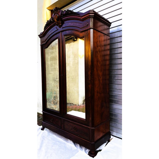French Palace Wardrobe in Mahogany, 1860 For Sale - Image 17 of 18