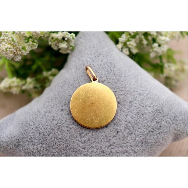 Saint Teresa 19.2k Gold Pendant For Sale - Image 4 of 6