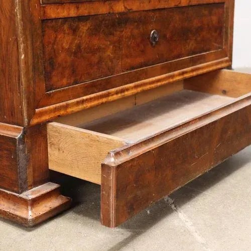 19th Century Secretary in Walnut, France For Sale - Image 9 of 13