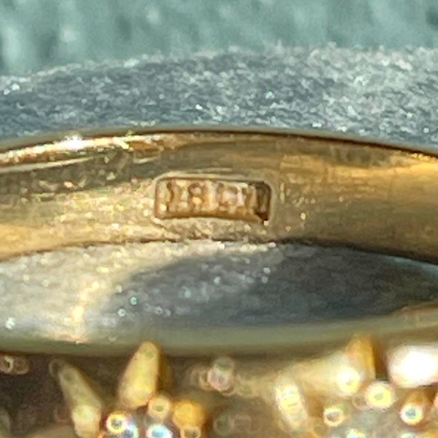 Antique Circa 1900 18k Gold Star-Set Diamond Band For Sale - Image 9 of 10