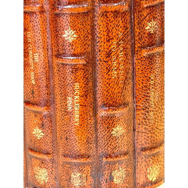 Italian Neoclassical Gilt Leather Book Motif Wastepaper Basket, 20th Century For Sale In West Palm - Image 6 of 18