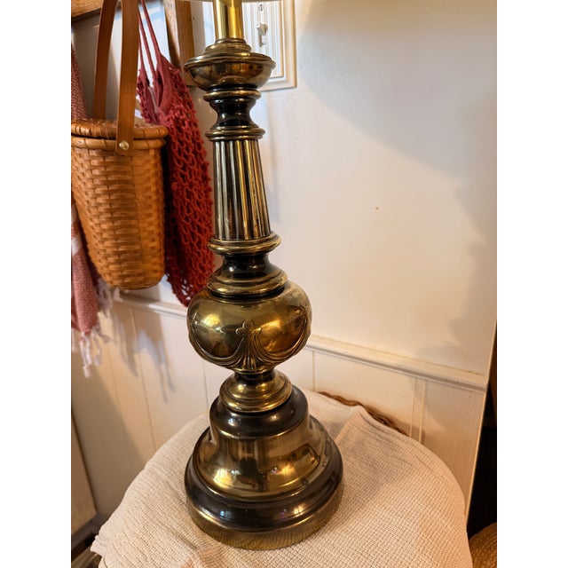 Mid 20th Century Hollywood Regency Style Brass-Colored Lamp For Sale - Image 4 of 6