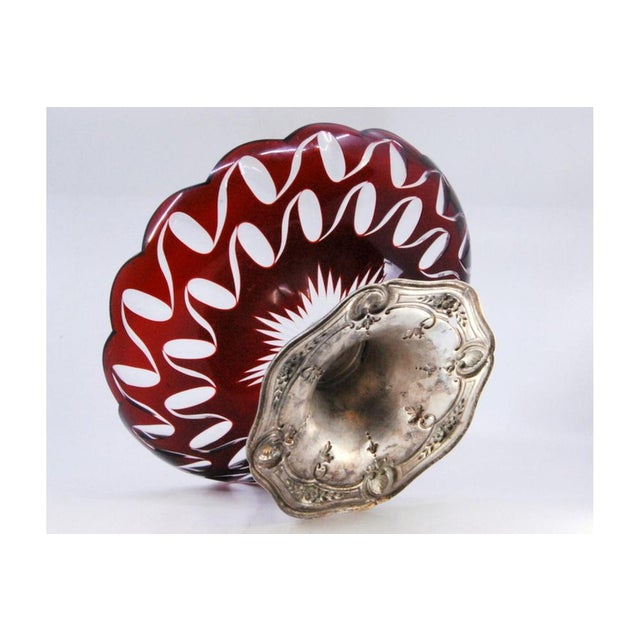 Metal Fruit Bowl Centerpiece in Cut Crystal and Silver Base with Shells For Sale - Image 7 of 8