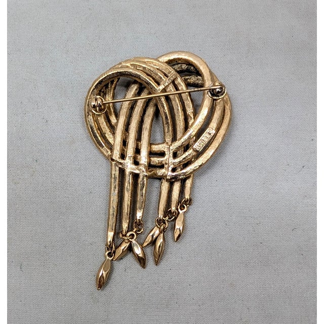 Vintage 1960s Signed Monet Goldtone Fringe Brooch For Sale In Philadelphia - Image 6 of 7