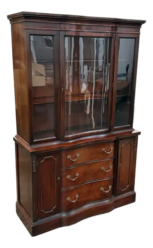 Late 20th Century Mahogany China Cabinet