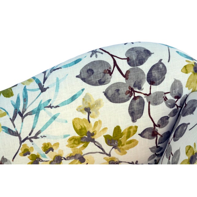 Early 20th Century Deco Petite Mahogany Chaise in Printed Linen For Sale - Image 12 of 12