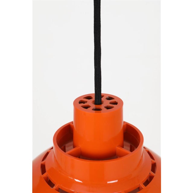 Plastic Danish Space Age Pendant Lamps by K. Kewo for Nordisk Solar, 1970s, Set of 2 For Sale - Image 7 of 18