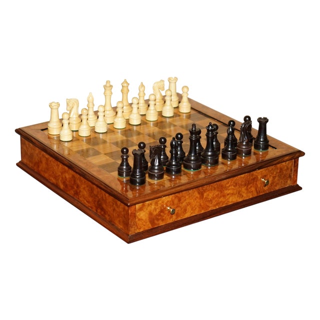 Vintage Burr Walnut Velvet Drawer Chessboard and Chess Set from Staunton, Set of 33 For Sale